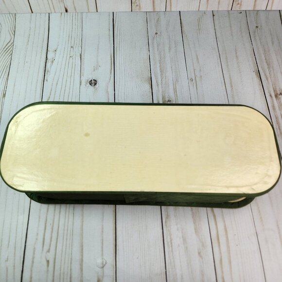 Quilted Green Satin Vanity Box Gloves Hankie Scarf Vintage 13.5 in *READ* - Picture 13 of 14